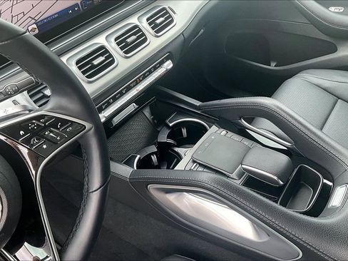 Used 2025 Mercedes-Benz GLE 350 4MATIC image 14