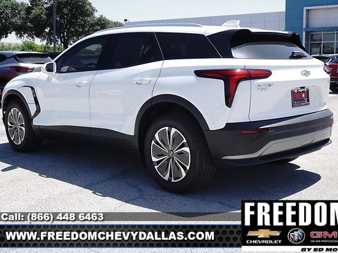 New 2025 Chevrolet Blazer EV LT image 5