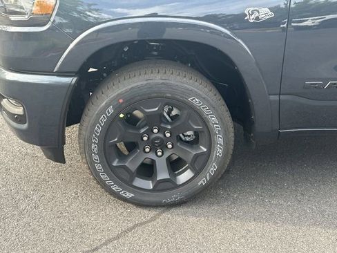 New 2026 RAM 1500 4x4 Crew Cab image 11