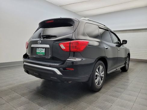 Used 2020 Nissan Pathfinder S image 9