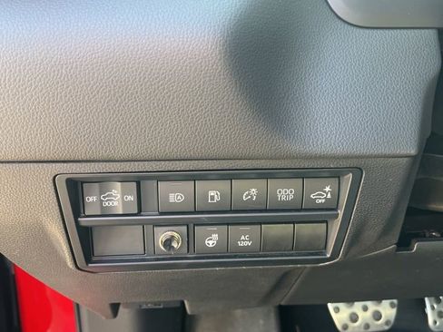 Used 2024 Toyota Tundra Limited image 14