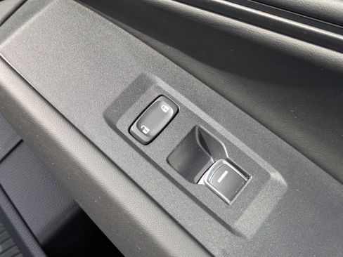 Used 2023 Honda Accord EX image 34