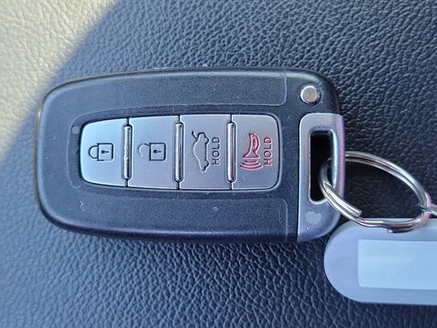 Used 2011 Hyundai Sonata Limited w/ Navigation Pkg 5 image 32