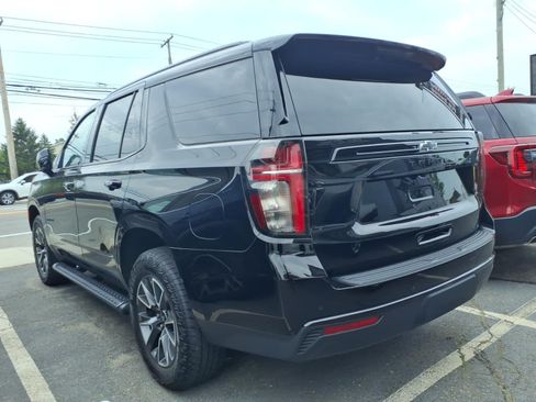 Used 2024 Chevrolet Tahoe Z71 w/ Luxury Package AWD/4WD image 6