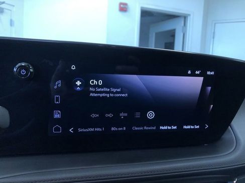 Used 2025 Buick Encore GX Preferred AWD/4WD image 29