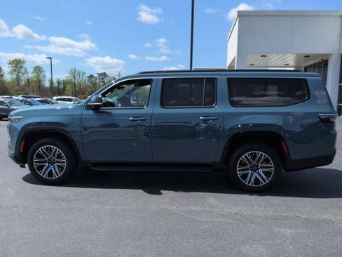 New 2026 Jeep Grand Wagoneer L 4WD image 8