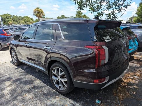 Used 2022 Hyundai Palisade SEL w/ Premium Package FWD image 4