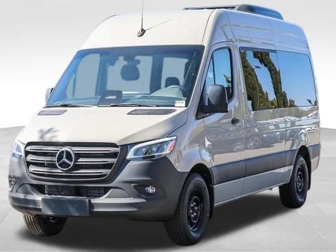 New 2025 Mercedes-Benz Sprinter 2500 image 3