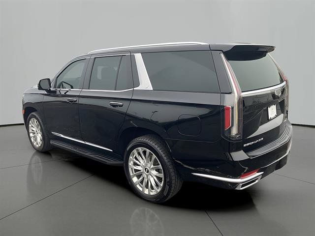 Used 2021 Cadillac Escalade Premium Luxury AWD/4WD image 3