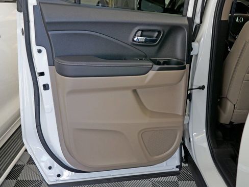 Used 2021 Honda Ridgeline RTL-E image 24