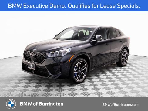 Certified 2025 BMW X2 xDrive28i w/ M Sport Package image 1