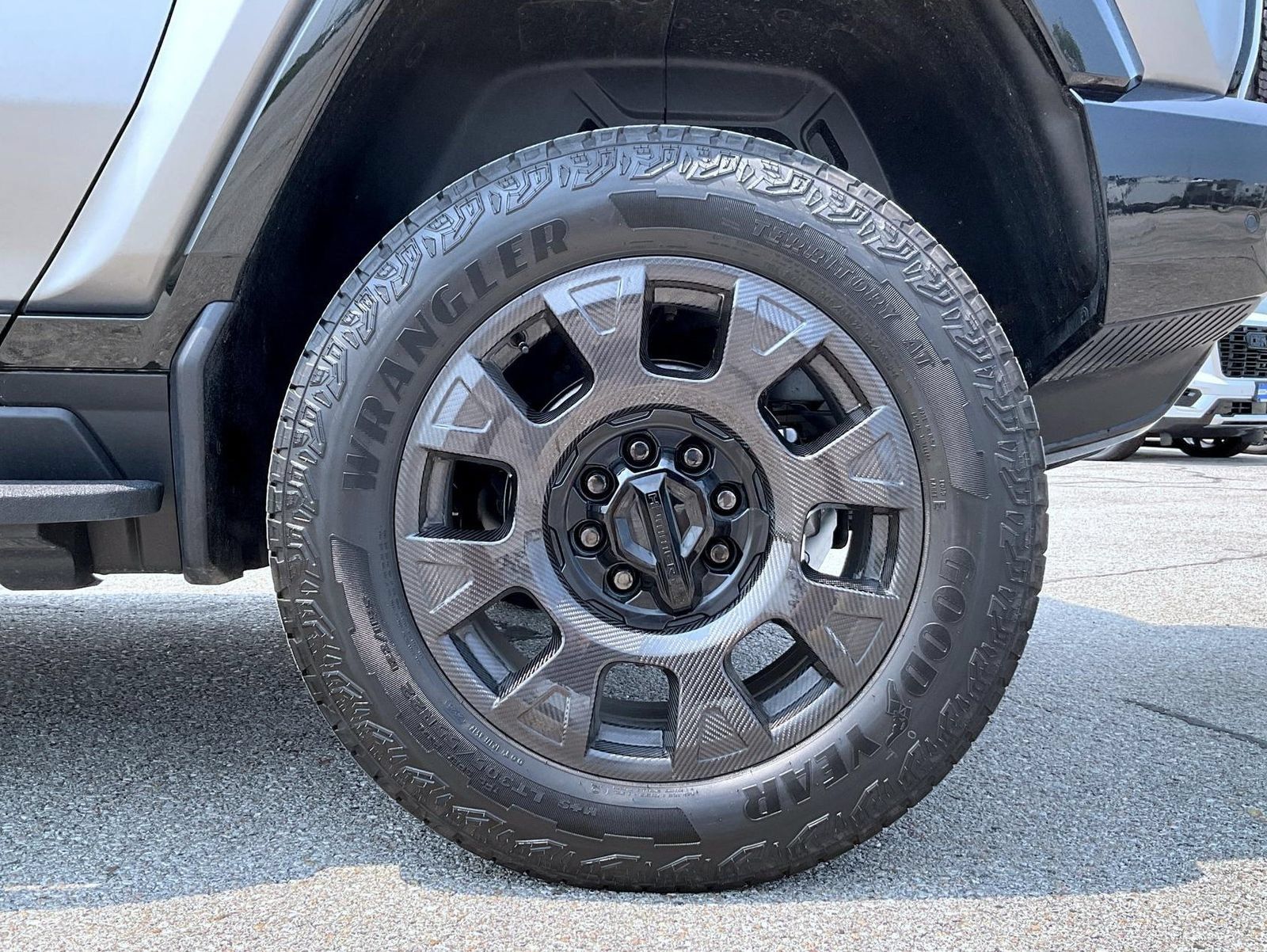 New 2026 GMC Hummer EV 3X w/ Carbon Fiber Edition Package AWD/4WD image 22