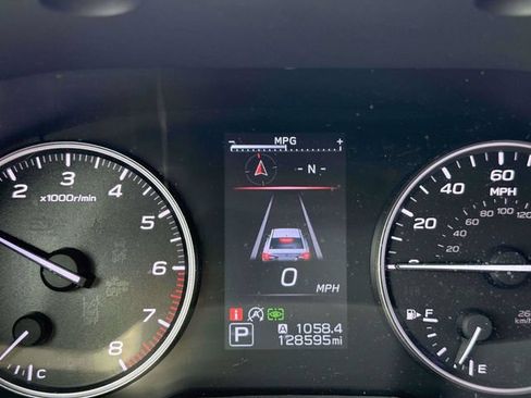 Used 2022 Subaru Legacy Limited AWD/4WD image 30