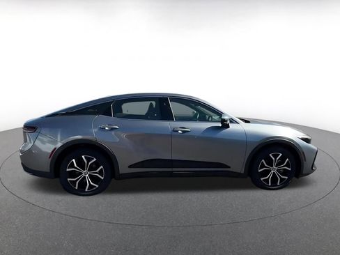 Used 2025 Toyota Crown XLE image 16