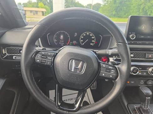 Used 2023 Honda Civic Sport image 14