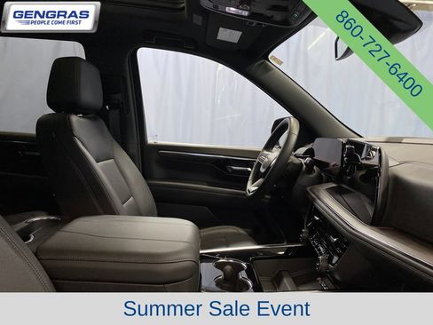 Used 2025 Chevrolet Tahoe LT w/ Comfort Package AWD/4WD image 46