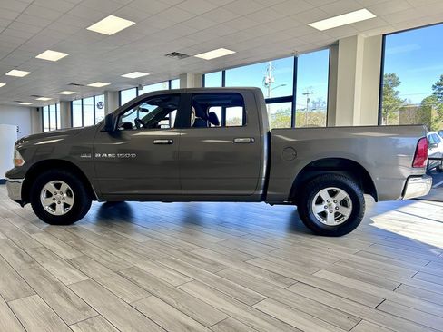 Used 2011 RAM 1500 Classic SLT w/ Remote Start & Security Group image 4