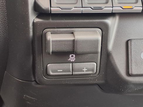 New 2026 Chevrolet Silverado 1500 W/T w/ WT Value Package image 9