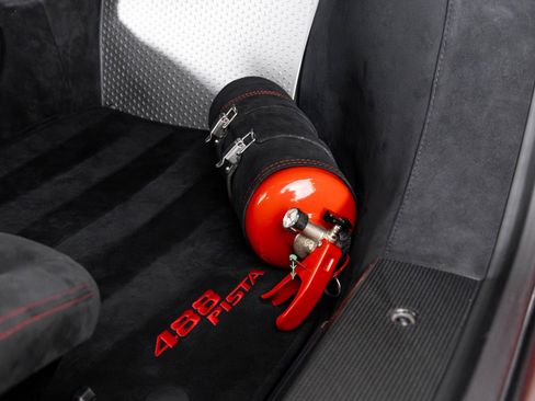 Used 2019 Ferrari 488 Pista Coupe image 39