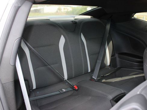 Used 2021 Chevrolet Camaro LT RWD image 7