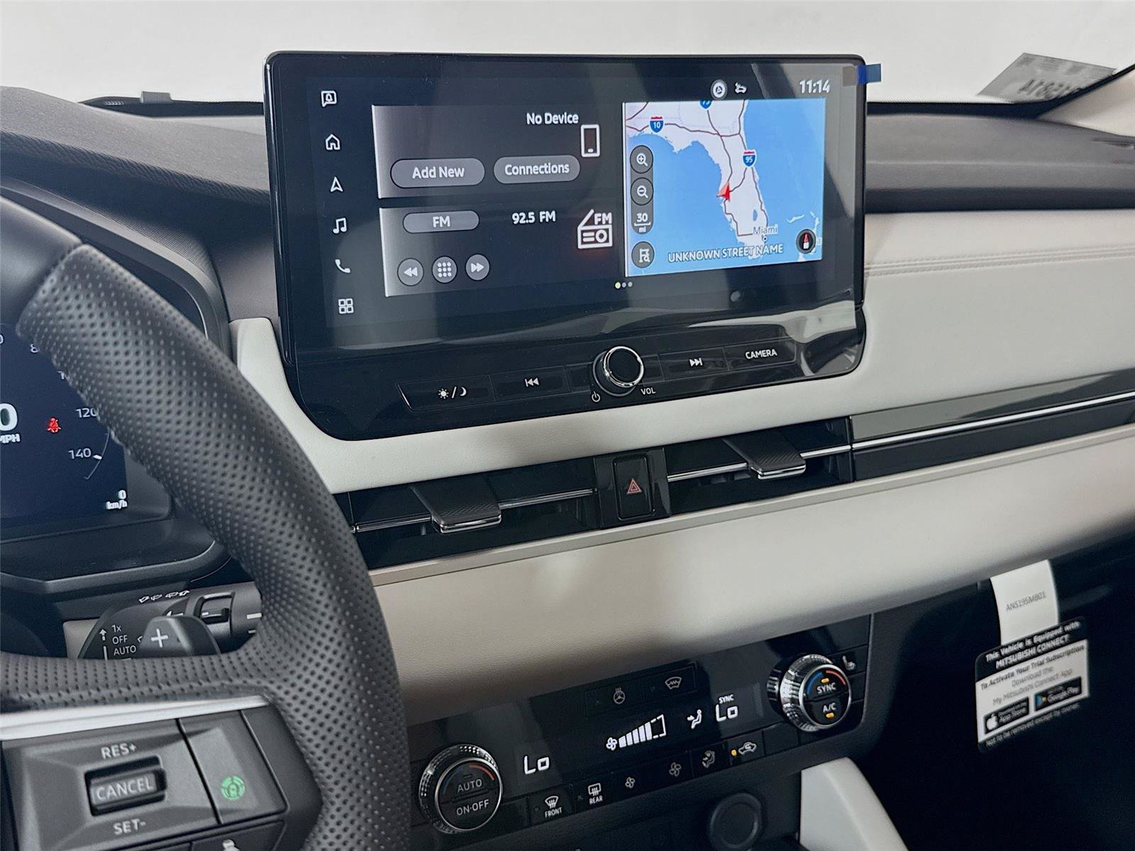 New 2026 Mitsubishi Outlander SE AWD/4WD image 8