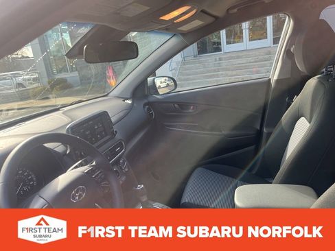 Used 2020 Hyundai Kona SEL image 11