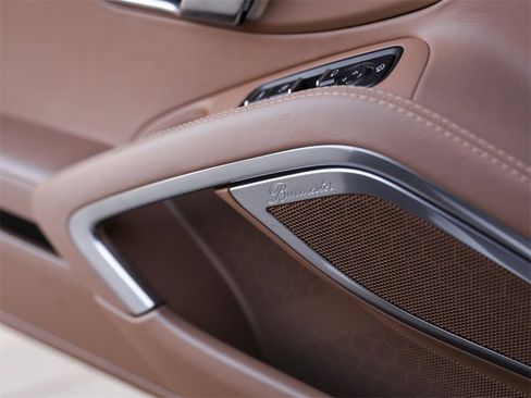 Certified 2015 Porsche 911 Turbo image 33