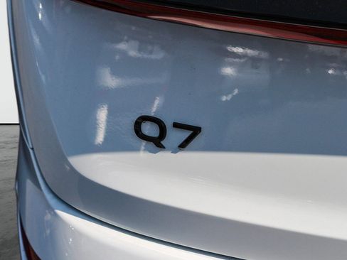 New 2026 Audi Q7 2.0T Premium image 10