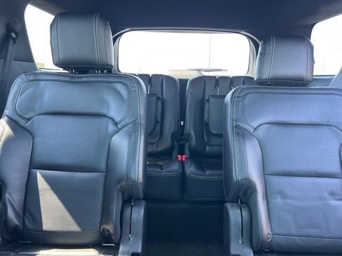 Used 2017 Ford Explorer Limited w/ Equipment Group 301A image 31