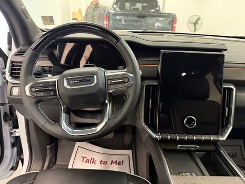 New 2026 GMC Acadia Denali w/ Super Cruise Package AWD/4WD image 18
