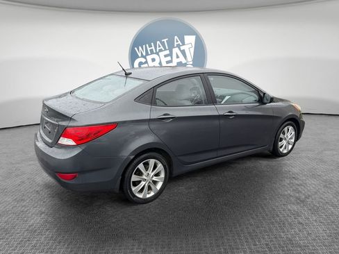 Used 2012 Hyundai Accent GLS w/ Premium Pkg 3 image 3