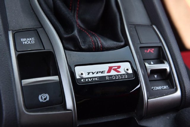 Used 2017 Honda Civic Type R image 18