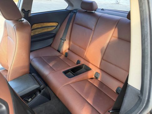 Used 2011 BMW 128i Coupe image 24