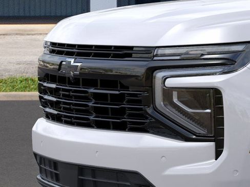 New 2025 Chevrolet Suburban RST w/ Advanced Technology Package image 13
