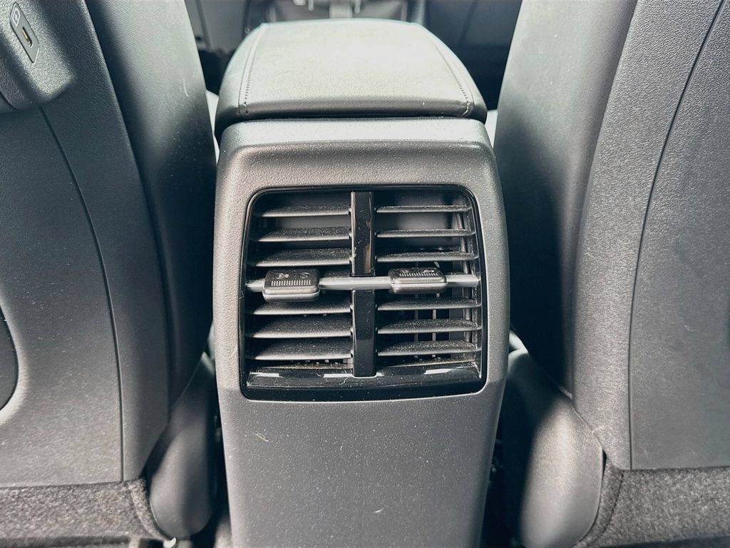 Certified 2023 Kia Niro EX Touring FWD image 29