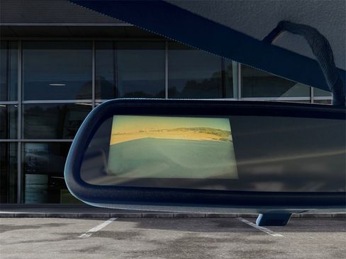 Used 2017 Chevrolet Express 2500 image 12