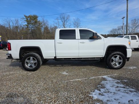 Used 2018 GMC Sierra 2500 SLT image 4
