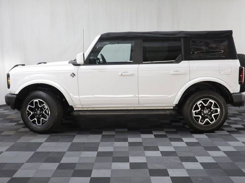 Used 2023 Ford Bronco Outer Banks AWD/4WD image 4