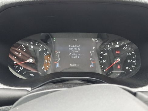 Used 2022 Jeep Compass Latitude w/ Sun and Sound Group image 26