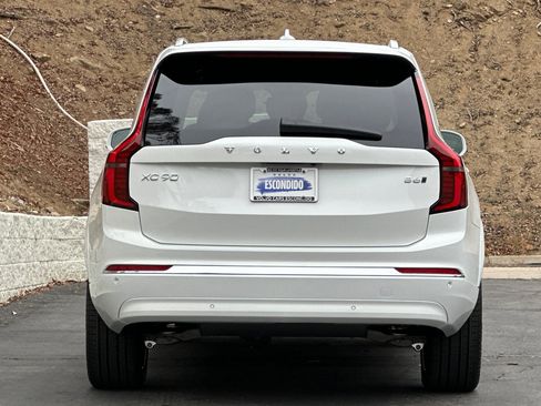 New 2026 Volvo XC90 B6 Plus AWD/4WD image 5