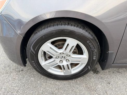 Used 2013 Honda Odyssey Touring Elite image 2