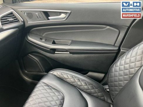 Used 2024 Ford Edge Titanium AWD/4WD image 10