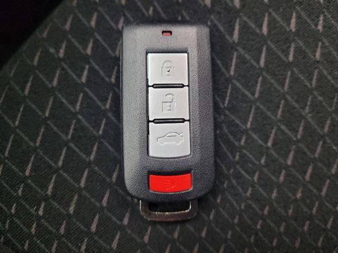 Used 2024 Mitsubishi Mirage G4 SE FWD image 32