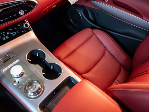 New 2026 Genesis GV70 3.5T Sport Advanced image 25