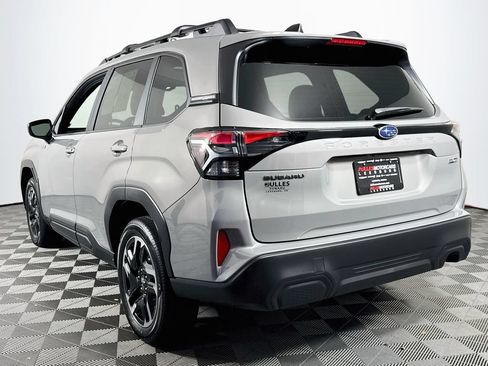 Used 2026 Subaru Forester Premium AWD/4WD image 5