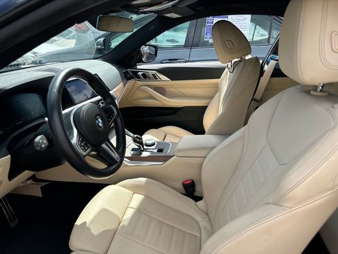 Used 2021 BMW 430i Coupe w/ M Sport Package RWD image 13