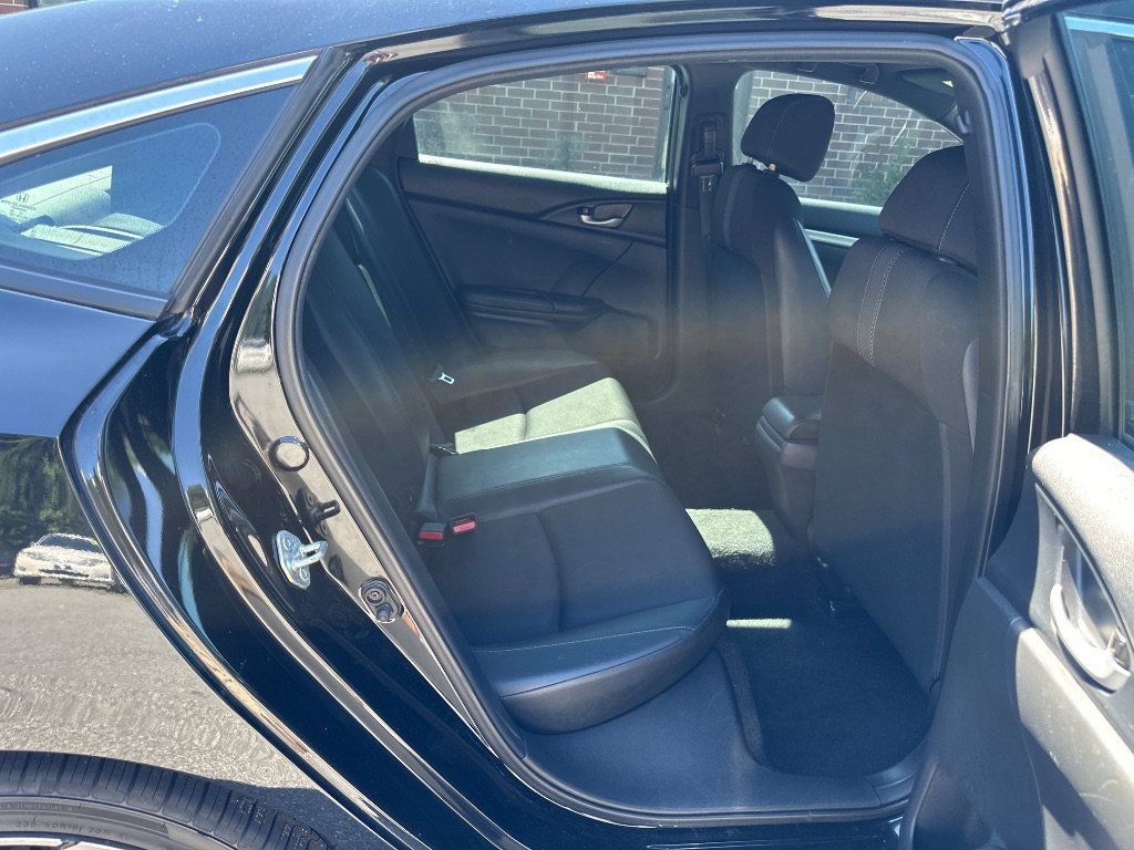 Used 2019 Honda Civic Sport image 19