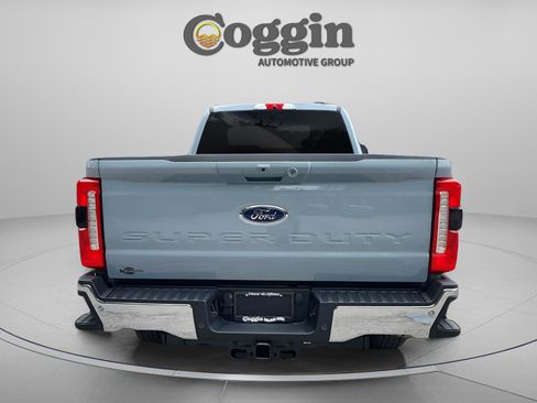 New 2026 Ford F250 Lariat image 4