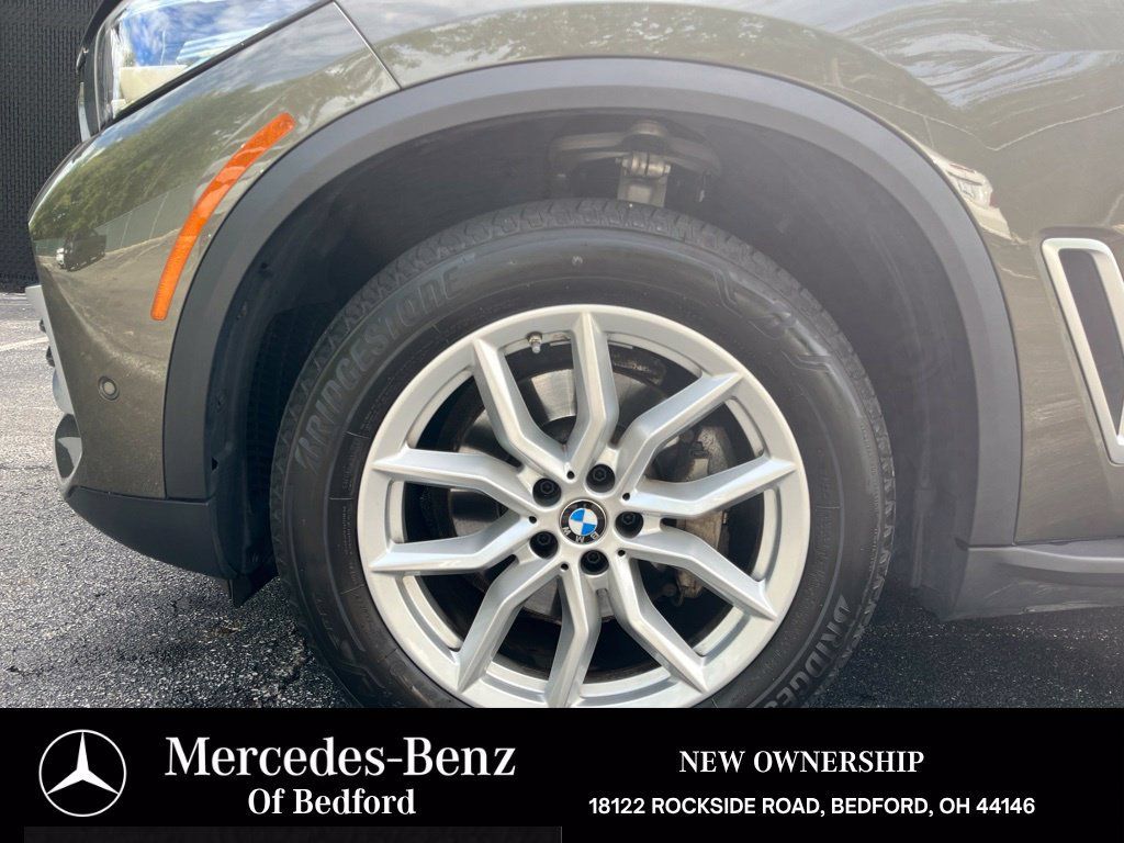 Used 2023 BMW X5 xDrive40i w/ Premium Package AWD/4WD image 35