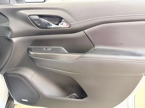 Used 2019 GMC Acadia SLT FWD image 41